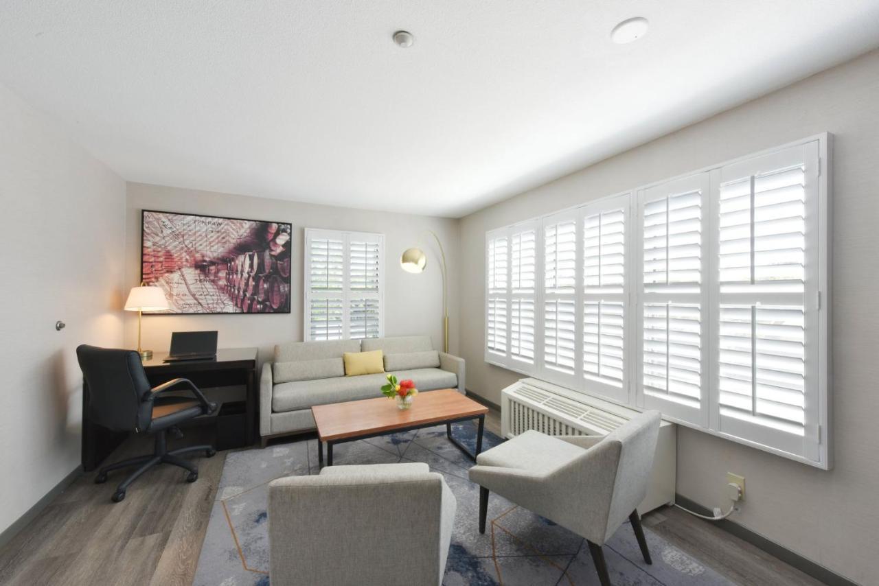 Hotel Indigo Napa Valley By Ihg מראה חיצוני תמונה