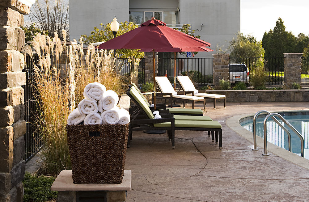 Hotel Indigo Napa Valley By Ihg מראה חיצוני תמונה