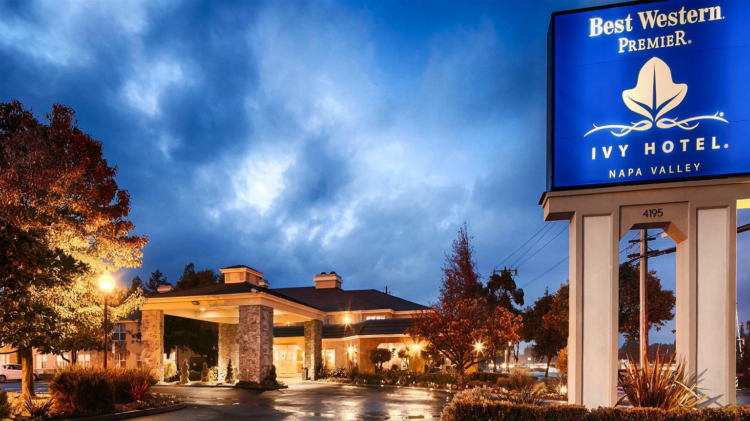 Hotel Indigo Napa Valley By Ihg מראה חיצוני תמונה